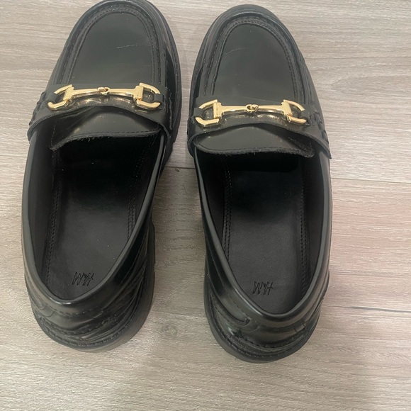 H&M loafers in black - Picture 2 of 4
